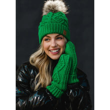 Load image into Gallery viewer, Kelly Green Cable Knit Mittens 140
