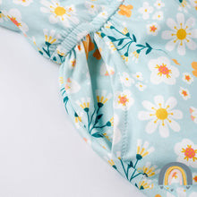 Load image into Gallery viewer, Danie&#39;s Daisies - Jumpsuit
