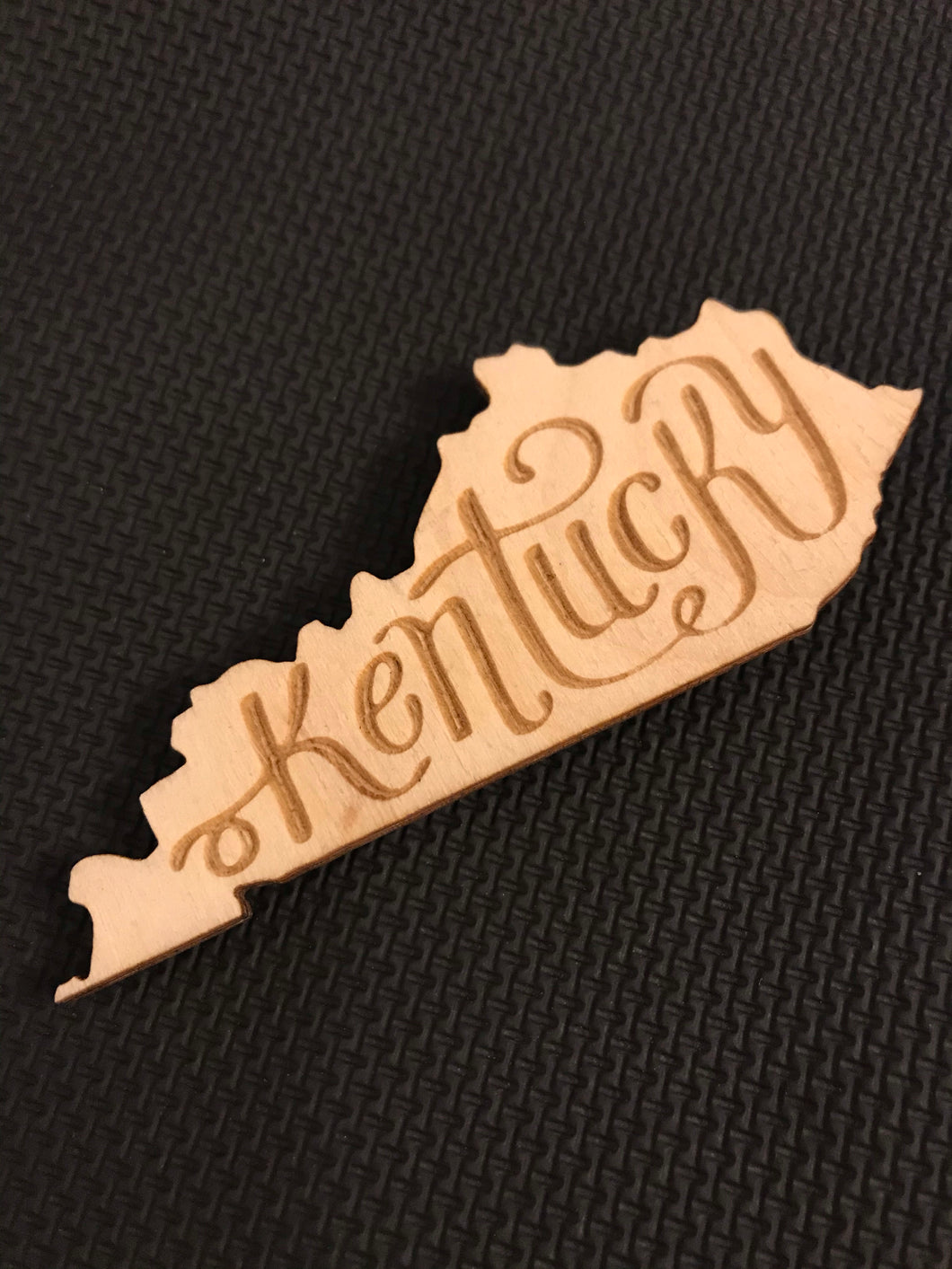 Kentucky Shaped with Script Magnet